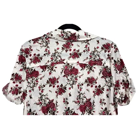 Torrid Rose Floral Button button Blouse Sz 0 Lightweight Casual Size 0 (12) - Picture 9 of 10